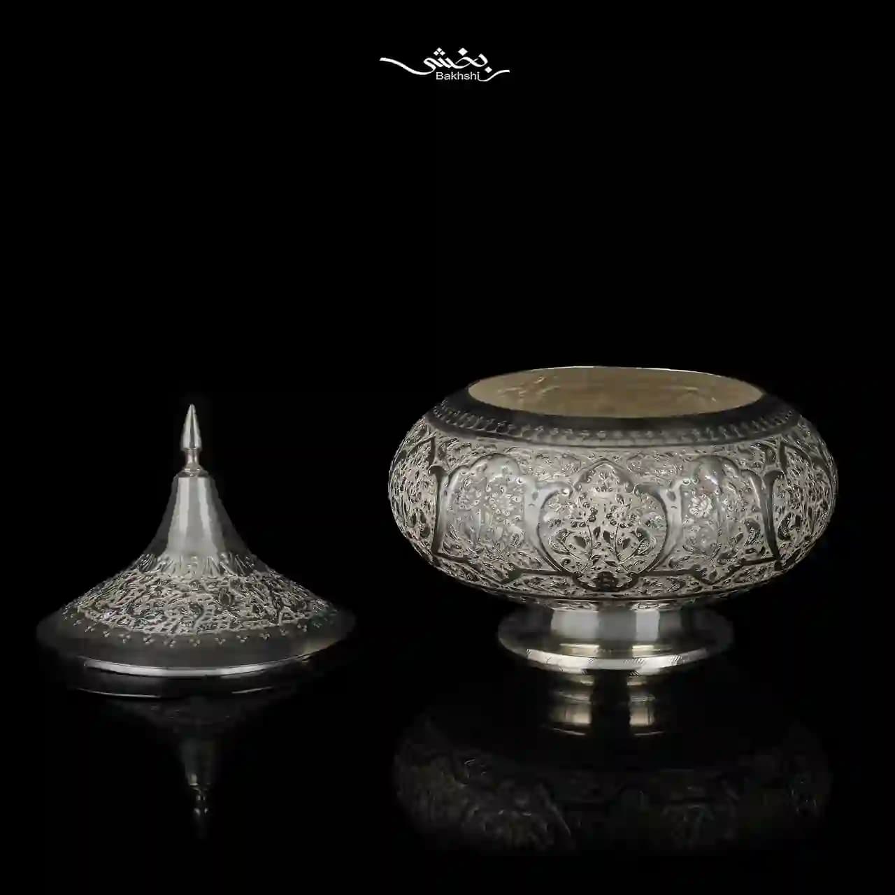 گزخوری نقره درب دار گل و مرغ — تصویر ۳