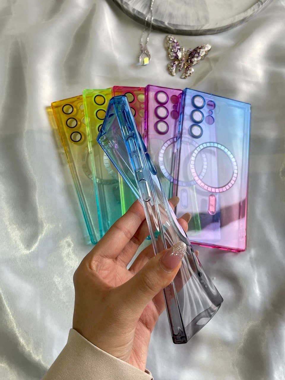 قاب مگسیف دورنگ سامسونگ — تصویر ۲