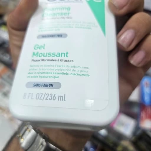 فوم شستشو صورت پوست نرمال تا چرب سراوی CeraVe Foaming Cleanser حجم 236 میلی لیتر — تصویر ۳