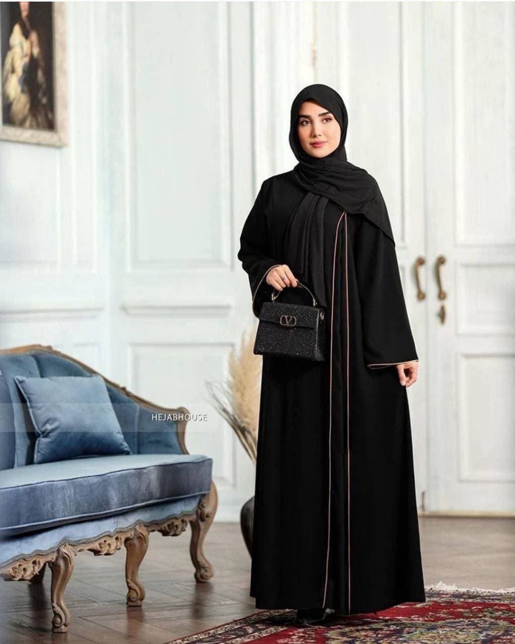 عبای زنانه مدل تامیلا پارچه ابروبادی مشکی (کد: ۵۷۱۵) — تصویر ۲
