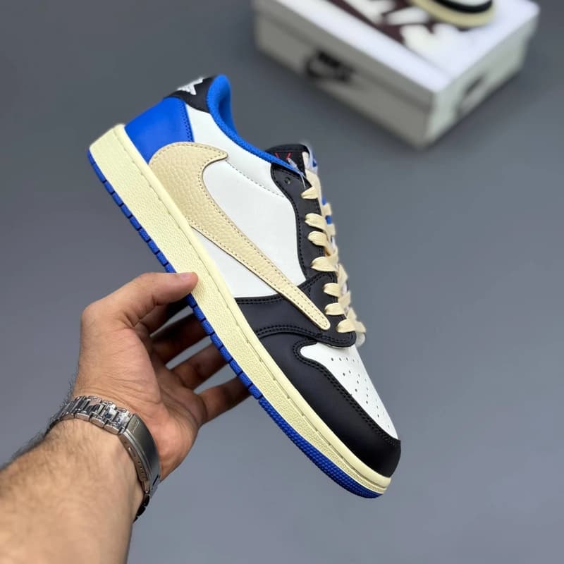 کفش کتونی مردانه نایک ایر جردن وان ترویس رویال | Nike Air Jordan 1 — تصویر ۳