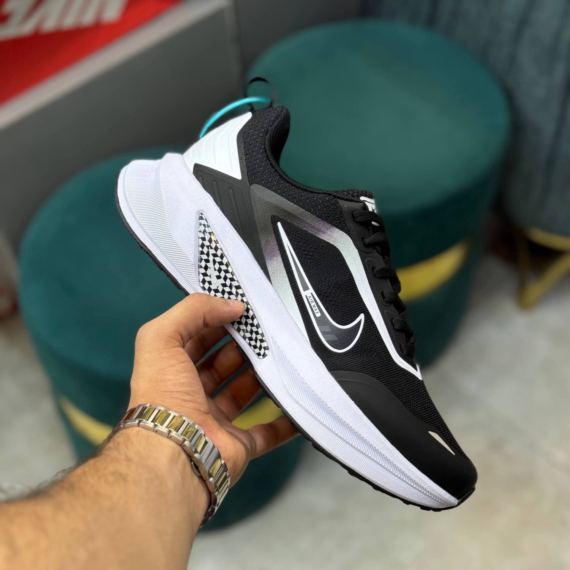 کفش نایک ایر زوم پگاسوس ۲ مشکی سفید Nike Air Zoom Pegasus 2 Black White — تصویر ۲