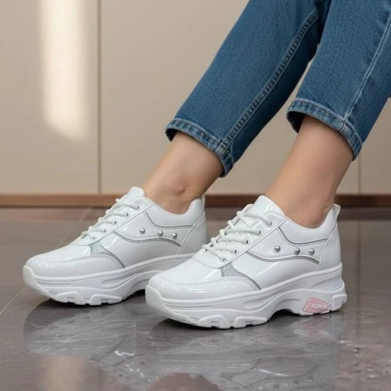 کتونی زنانه لژدار ورنی فانتزی و راحتی | Women’s Patent Platform Sneakers — تصویر ۲