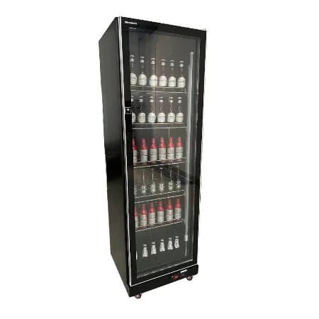 NASCO REFROIDISSEUR VERTICAL 330LT – UNE PORTE – NAS-HA715-1DR