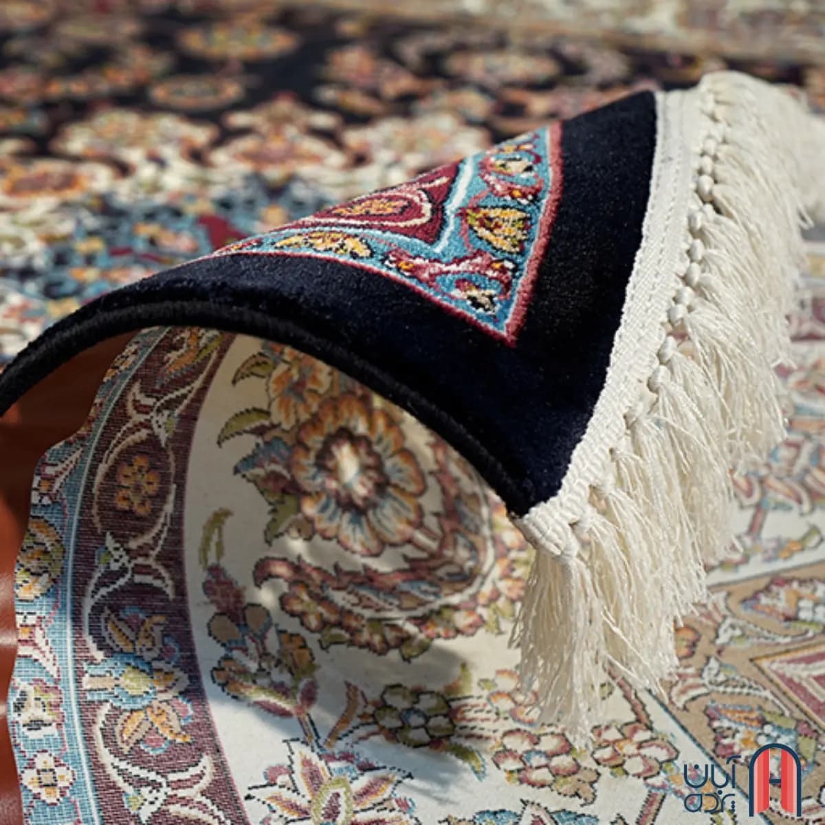 فرش کلکسیون کلاسیک کد N-115، رنگ سرمه ای چهارمتری — تصویر ۶