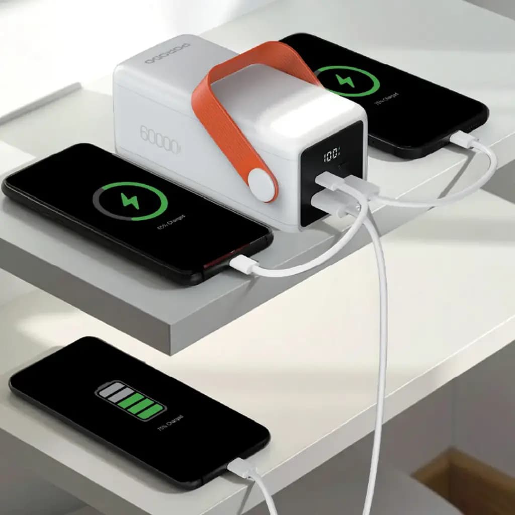 پاوربانک 60000mAh فست چراغ دار پرودو مدل پورتاپاور Porodo Powerbank & Flashlight Portapower PD20W — تصویر ۳