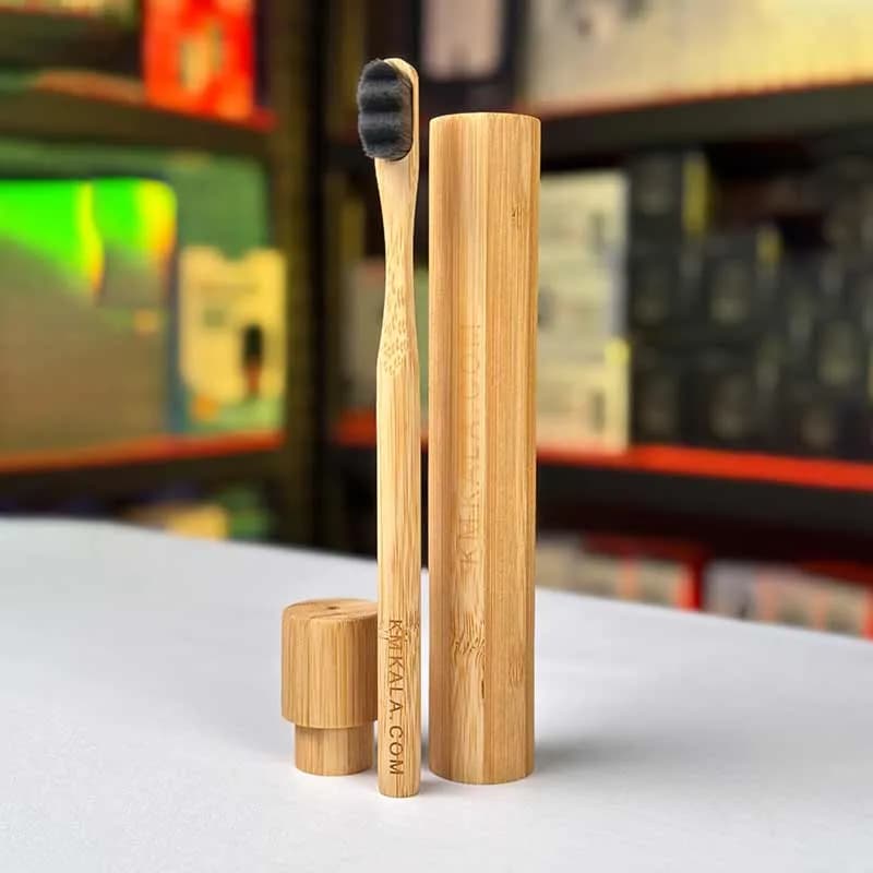 مسواک فوق نرم اولترا سافت با بدنه بامبو و محفظه ultra soft — تصویر ۶