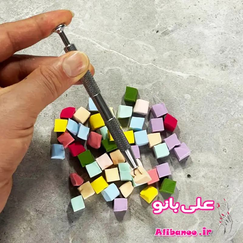 پد مکعبی اسفنجی همراه قلم گیره ای