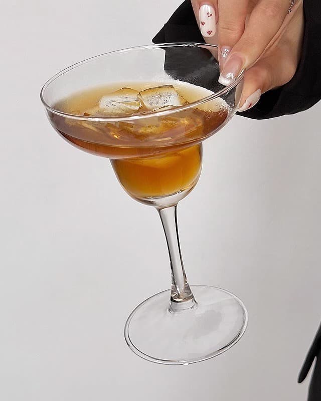 بستنی خوری پایه دار مدل weston دلی گلس DELI GLASS — تصویر ۵