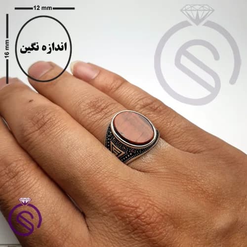 انگشتر نقره چشم ببر مردانه مدل ورساچه کد 62489 — تصویر ۵