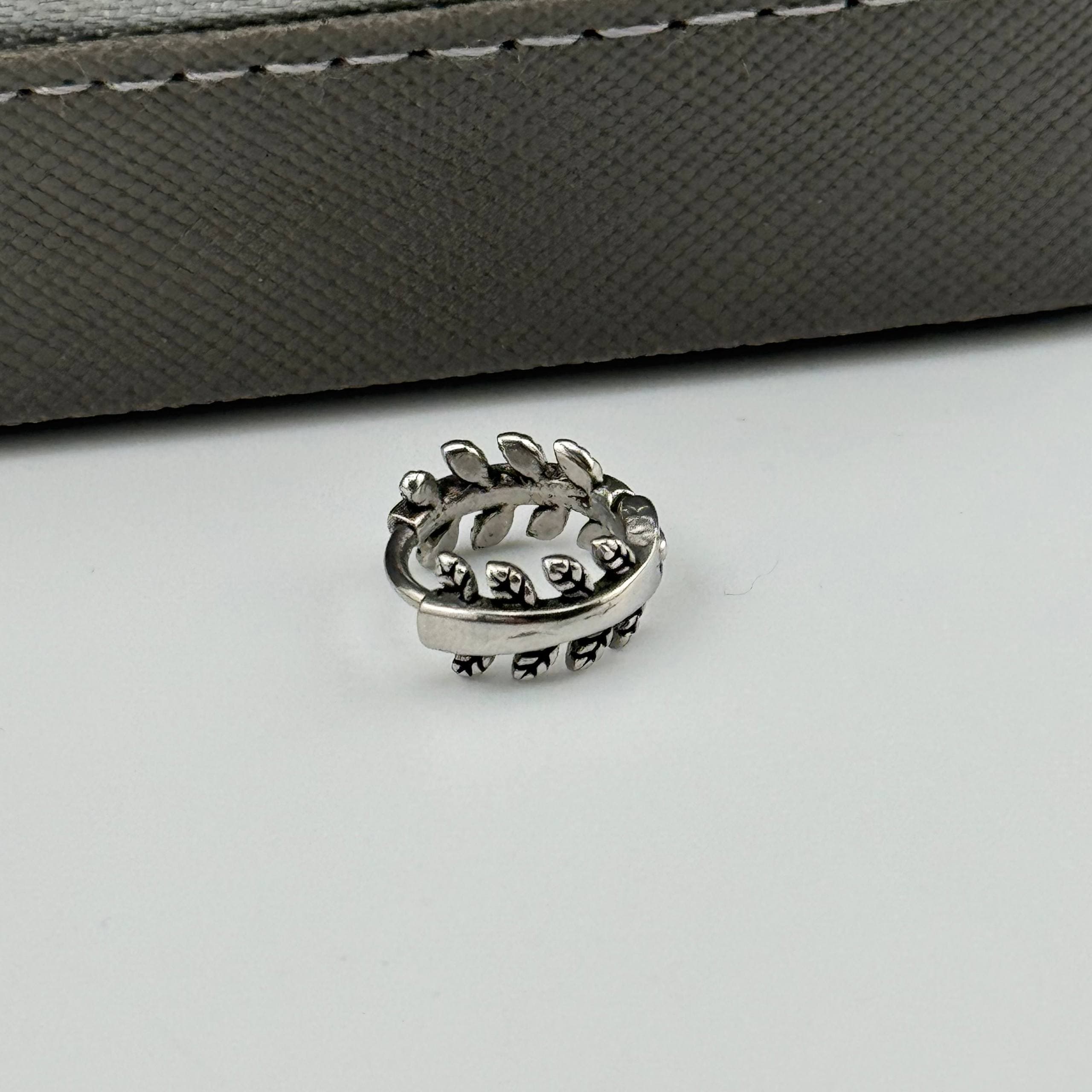 پیرسینگ حلقه ای گوش کد 2065 — تصویر ۳