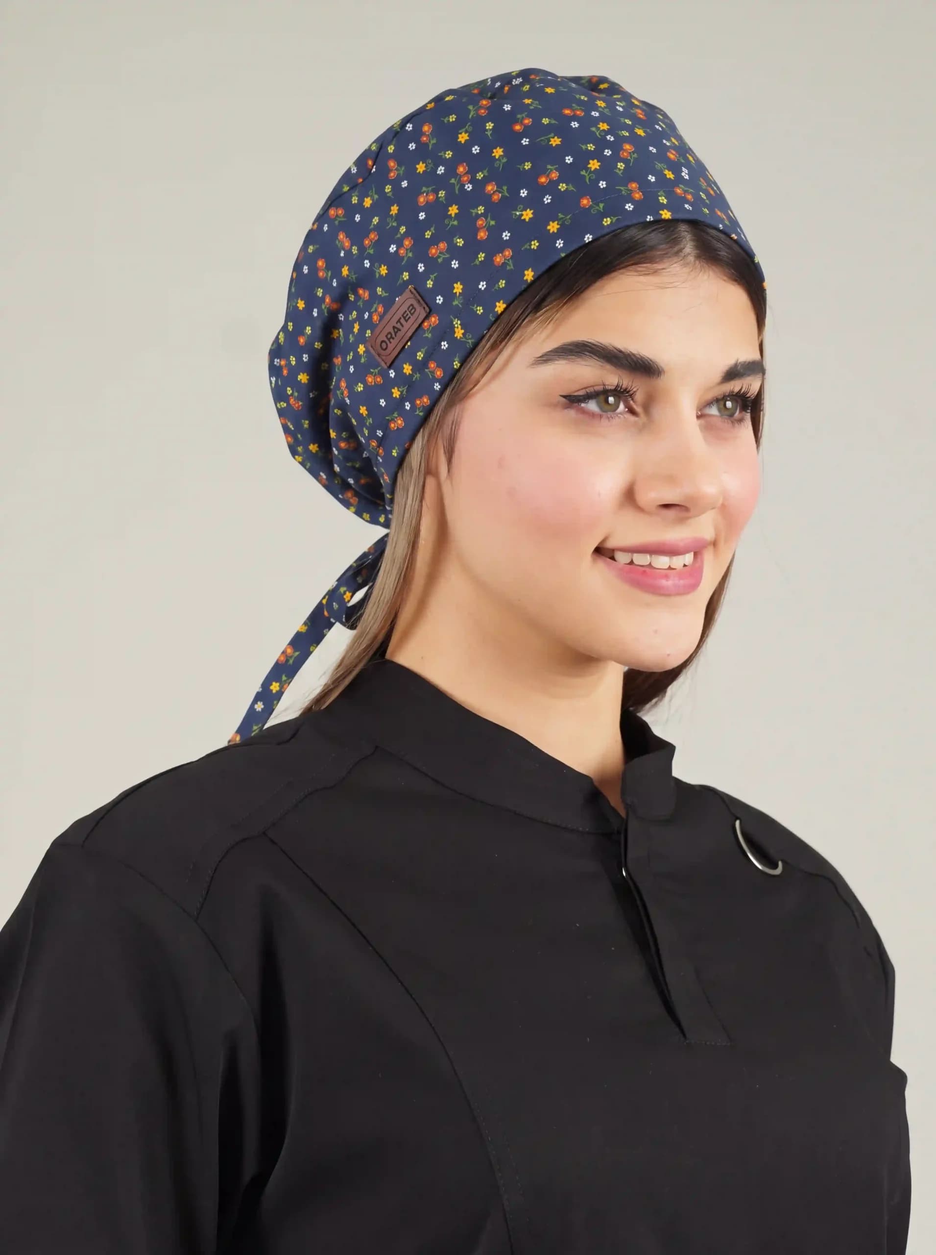 کلاه جراحی مدل ساده طرح گل ریز زمینه آبی نفتی کد A17