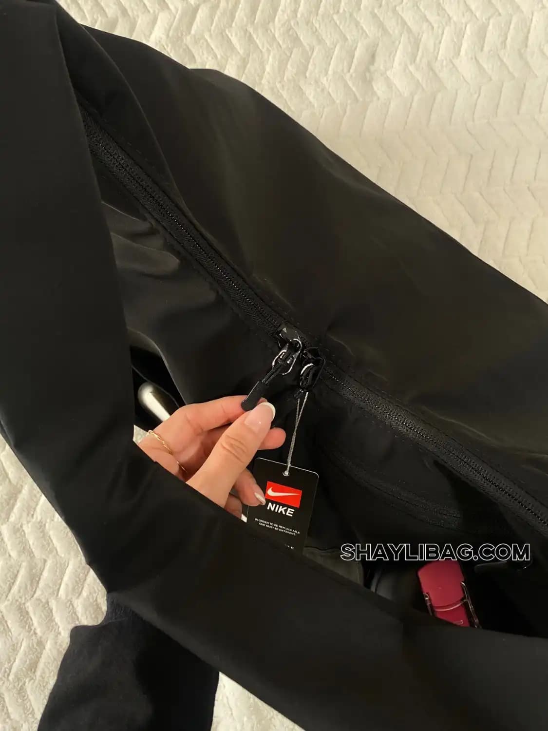 ساک باشگاهی و مسافرتی زنانه و مردانه مدل آبان — تصویر ۴