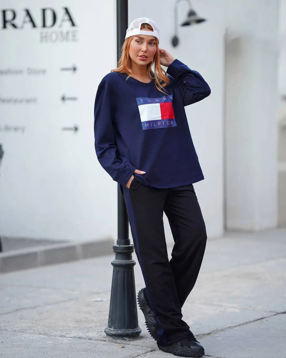 ست زنانه بلوز و شلوار TOMMY HILFIGER