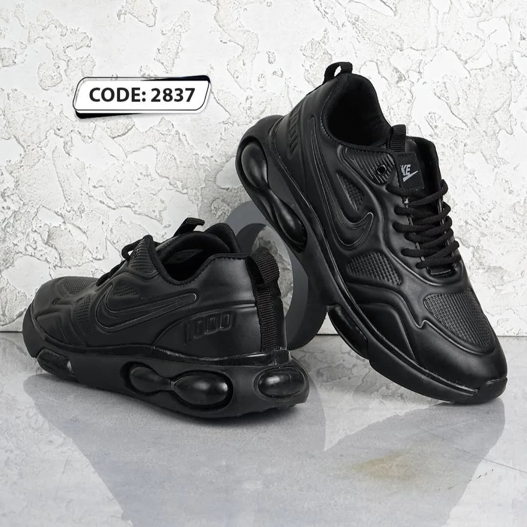 کتونی نایک تمام مشکی زیره کپسولی (کد2837) — تصویر ۲