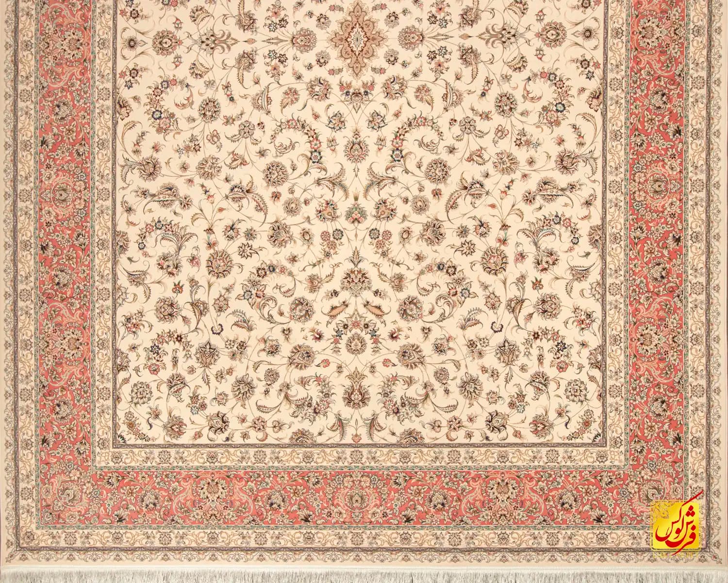 فرش کلاسیک 7502 کرم حاشیه گلبهی — تصویر ۳