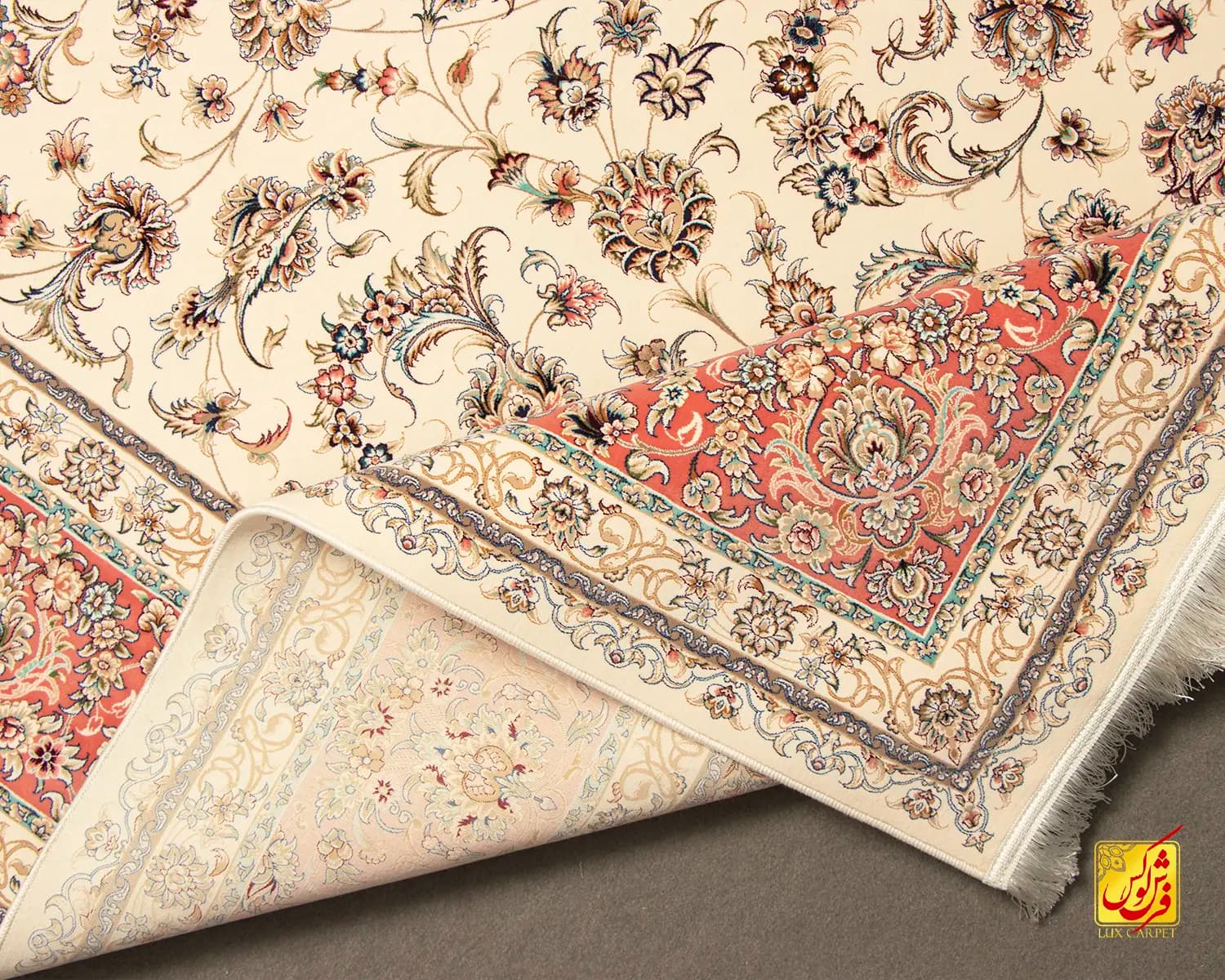 فرش کلاسیک 7502 کرم حاشیه گلبهی — تصویر ۷