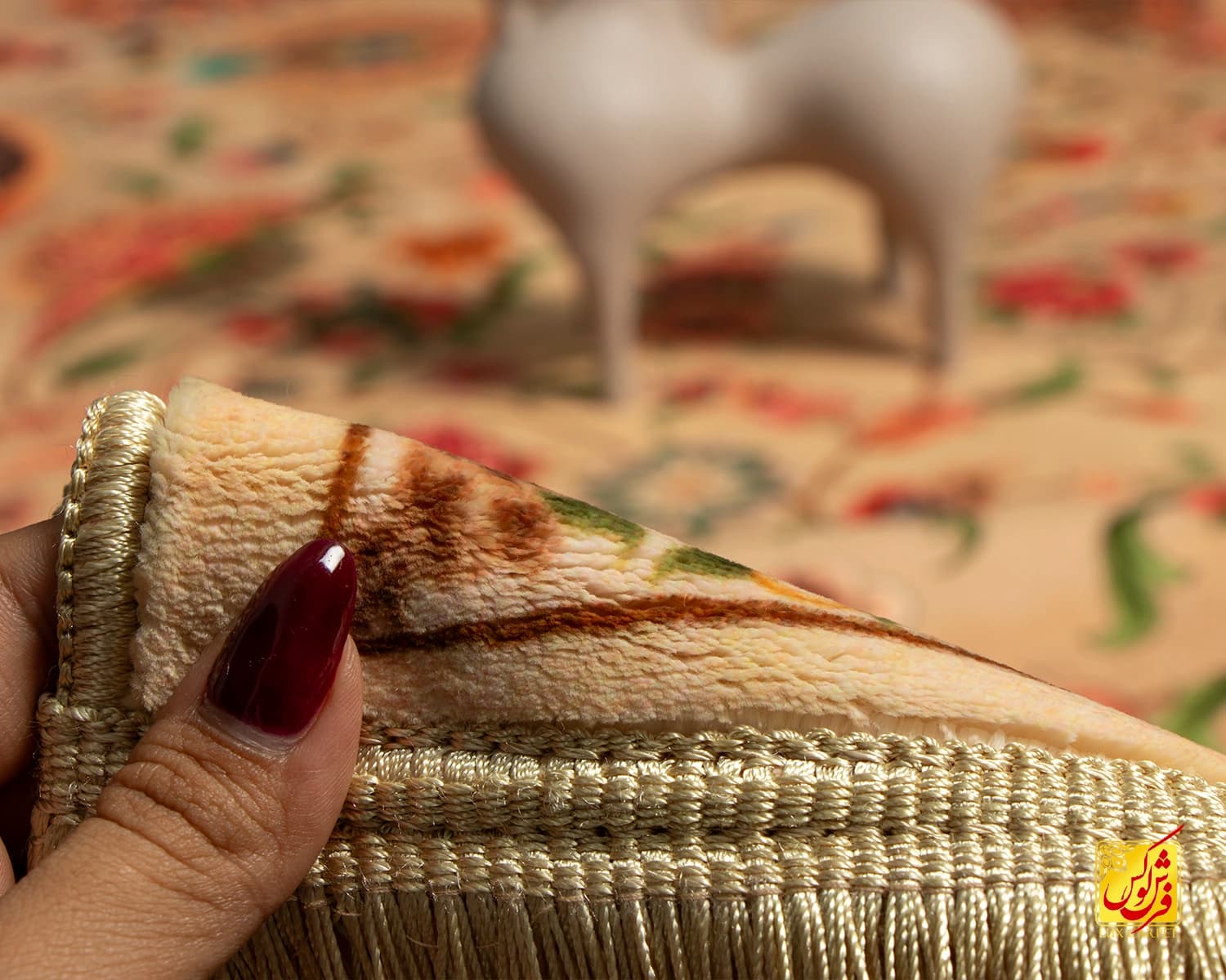 فرش ابریشم ماشینی باغ جاودان L1027 کرم — تصویر ۶