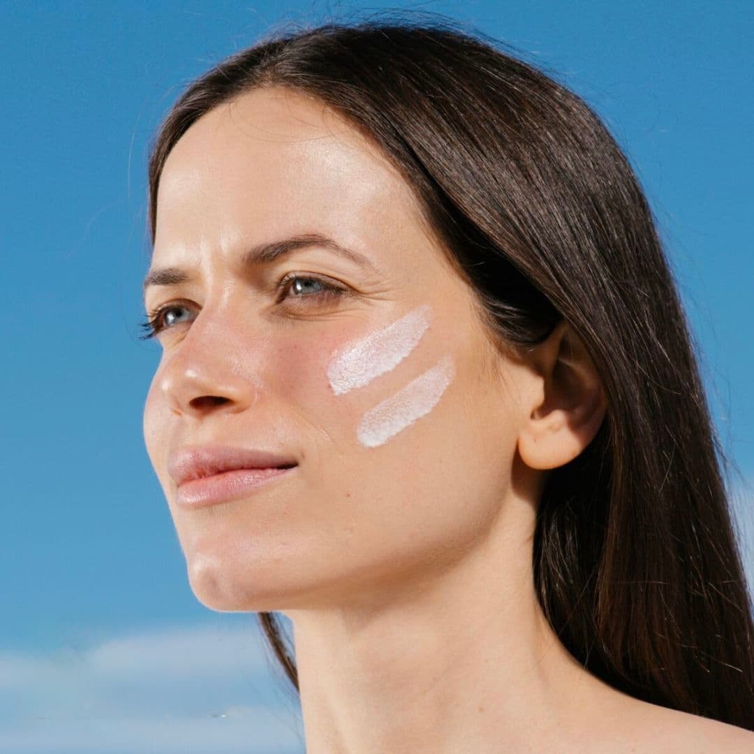 ضدآفتاب اسپات پریونت ایزدین +ISDIN Spot Prevent SPF50 — تصویر ۴