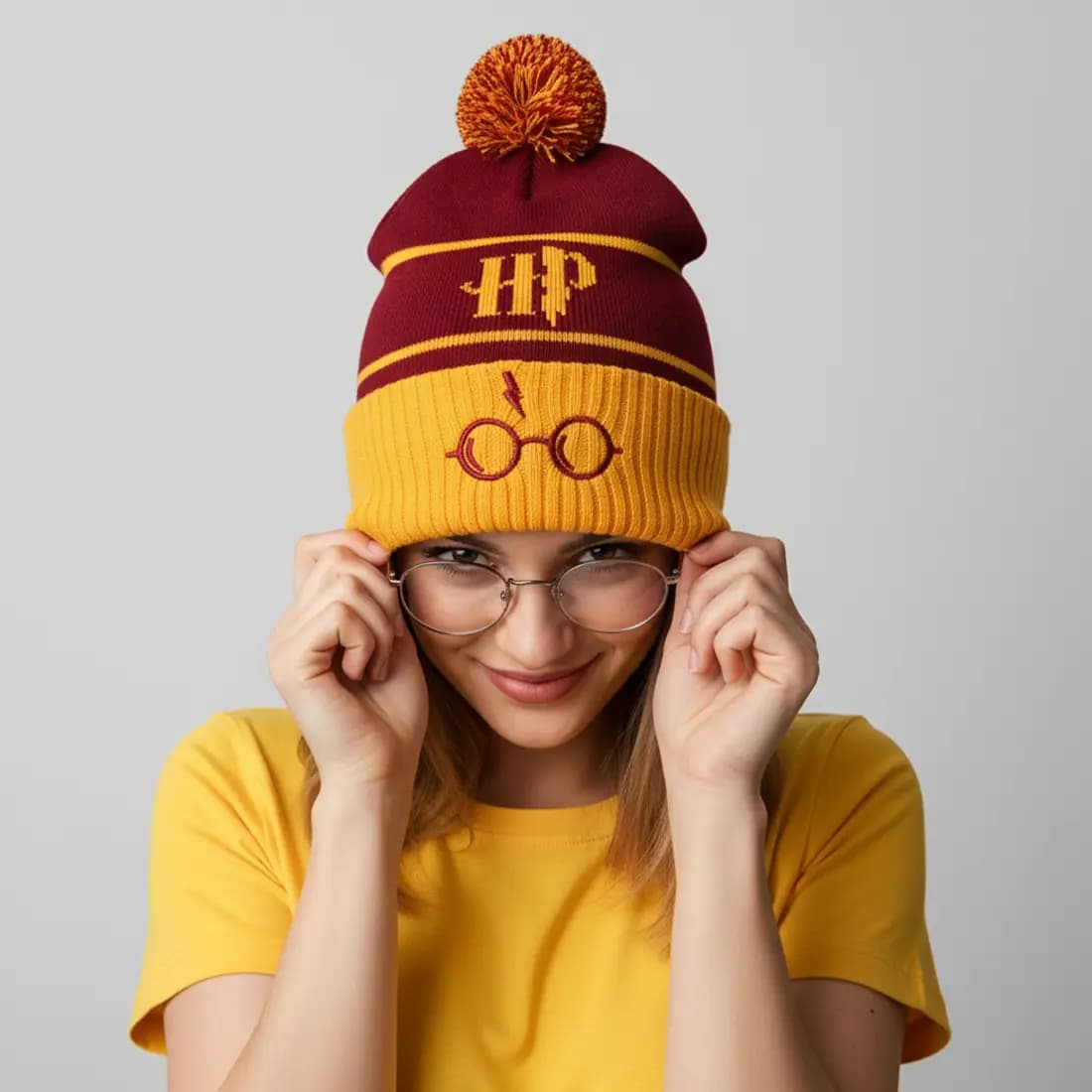 کلاه بافت گلدوزی پوم دار هری پاتر Harry Potter — تصویر ۳