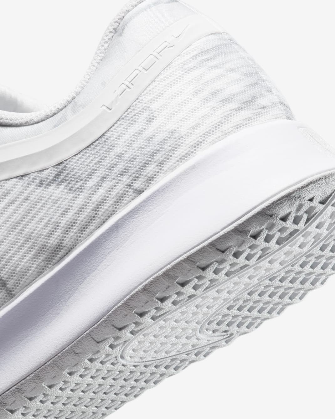 کفش تنیس مردانه نایک Nike Court Vapor Pro 3 PRM Tennis Shoes- سفید/طلایی — تصویر ۷