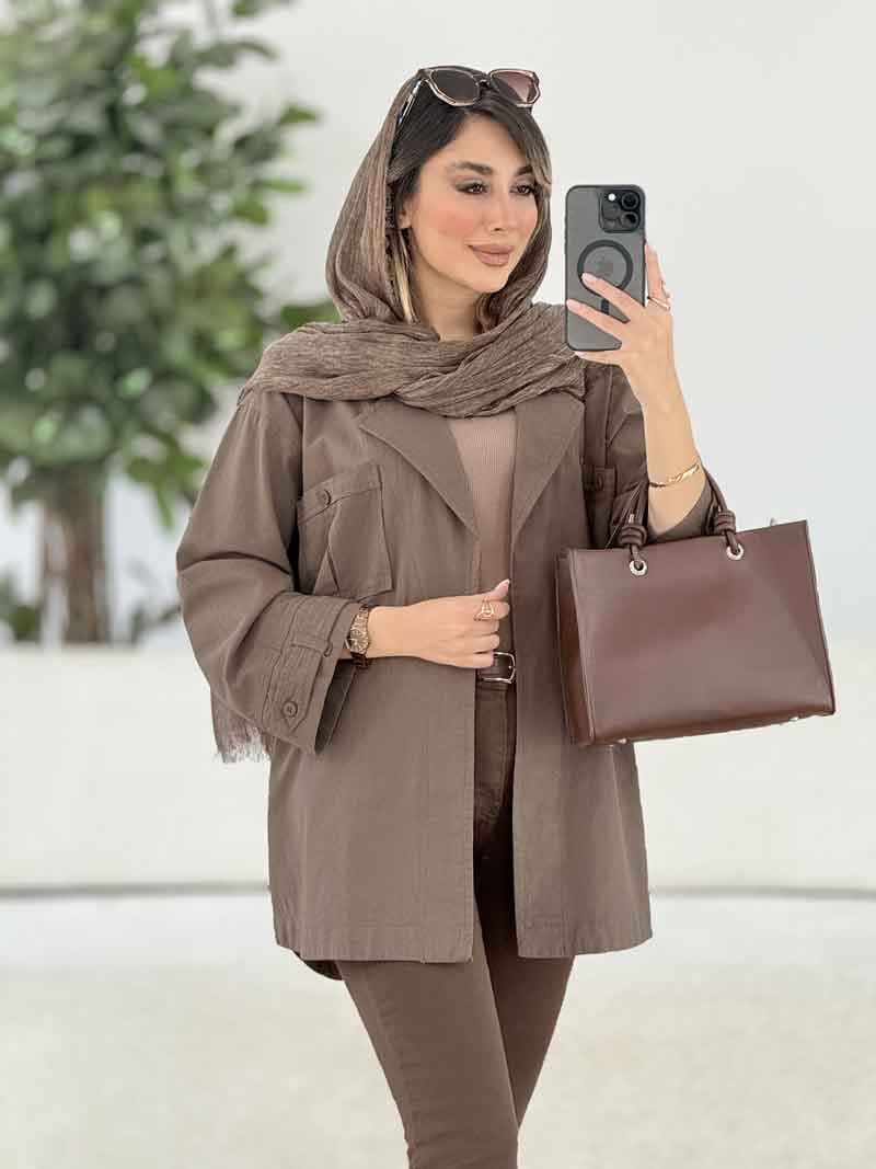 مانتو سر جیب دکمه درنا کد 7870 — تصویر ۶