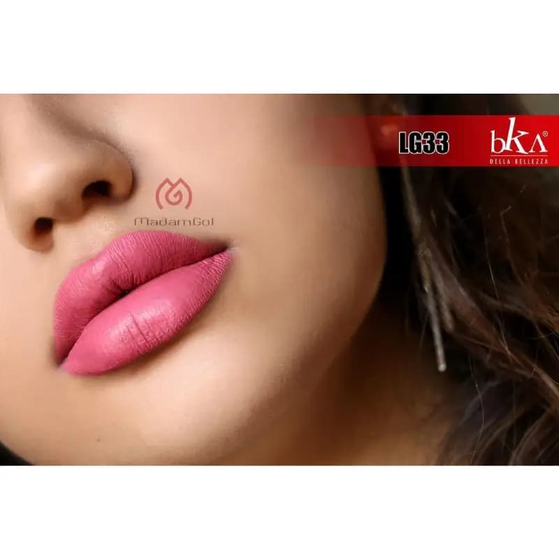 رژ لب مایع بکا شماره ۳۳ — تصویر ۴