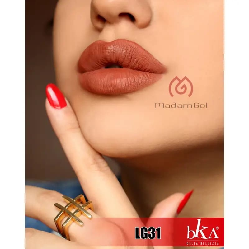 رژ لب مایع بکا شماره ۳۱ — تصویر ۶