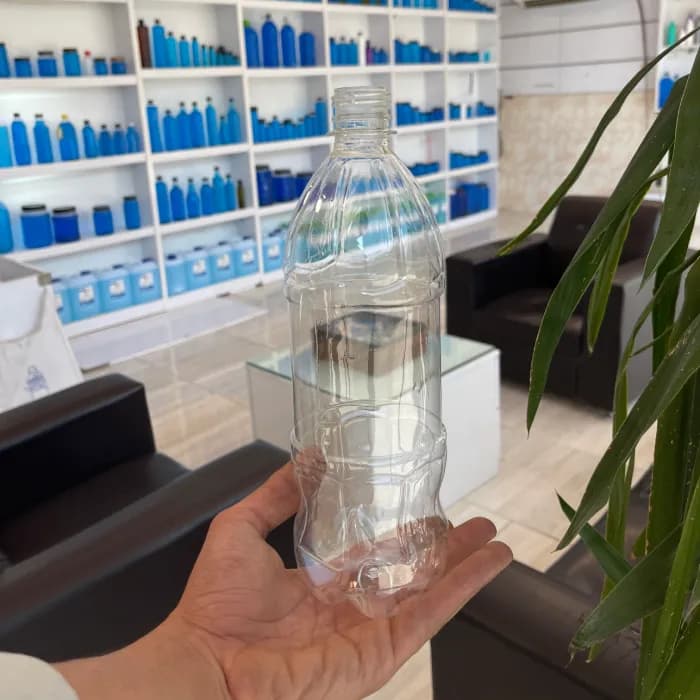 بطری پلاستیکی یک لیتری 950 سی سی دهانه 28تعداد در هر بسته 120 عدد — تصویر ۲