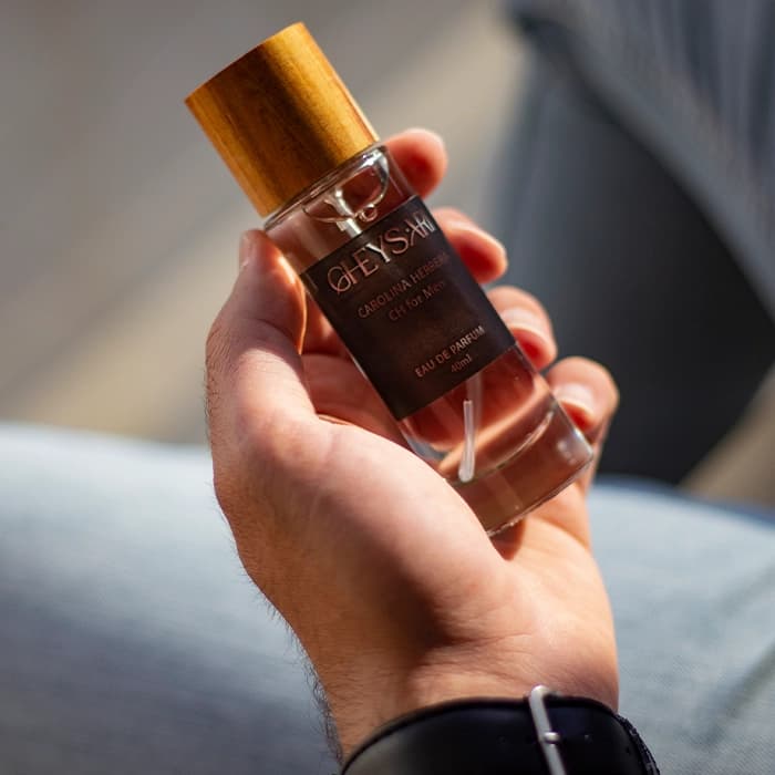 عطر سی ار 7 (CR7) — تصویر ۲