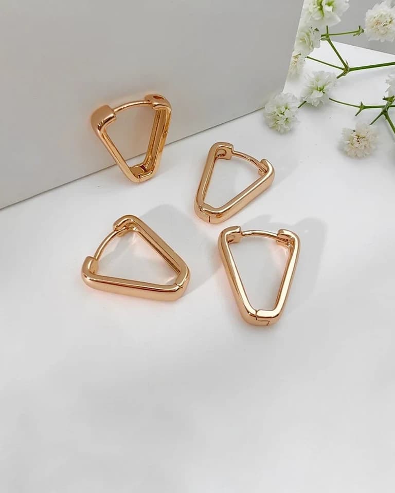گوشواره مثلث ژوپینگ — تصویر ۲