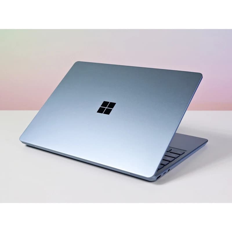 لپ تاپ 12 اینچی لمسی استوک مایکروسافت مدل Surface GO 2 _ i5 16GB ddr4 256GB ssd — تصویر ۲