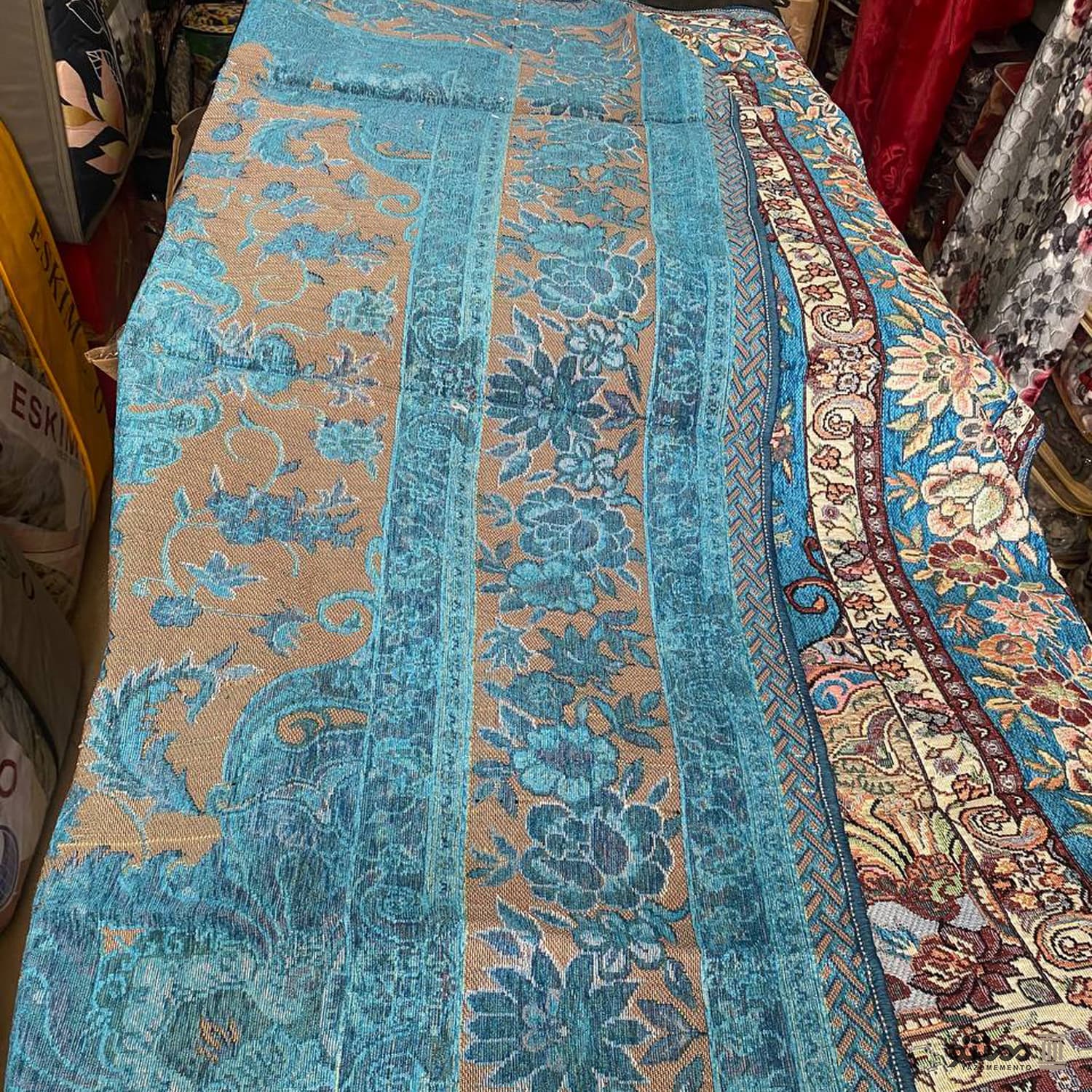 روفرشی مخمل زرک دار رز مریم رنگ آبی کد 014 — تصویر ۶