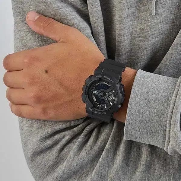 ساعت مچی مردانه کاسیو (CASIO) جی شاک مدل GA-110-1B — تصویر ۲
