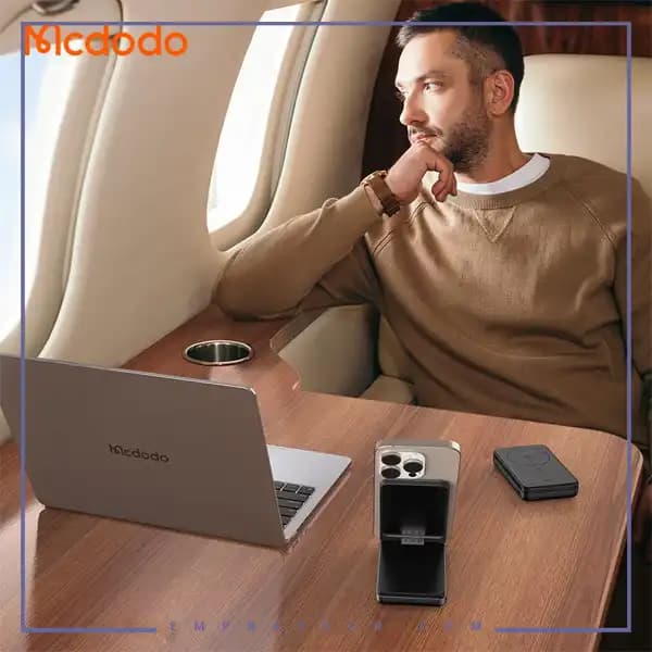 پاوربانک وایرلس 10000 و استند مک دودو MC-631 — تصویر ۵