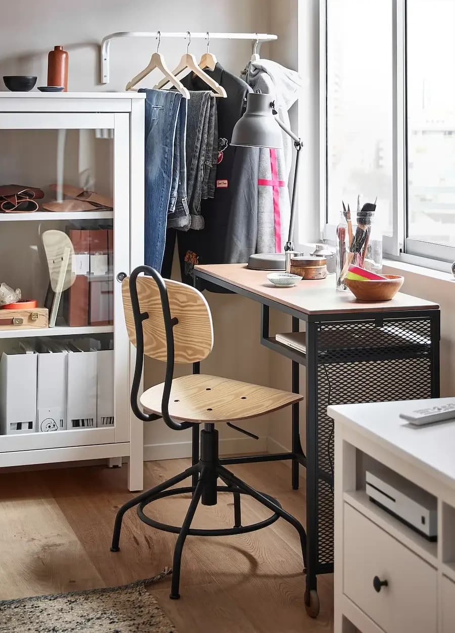 میز لپ تاپ ایکیا FJALLBO — تصویر ۷