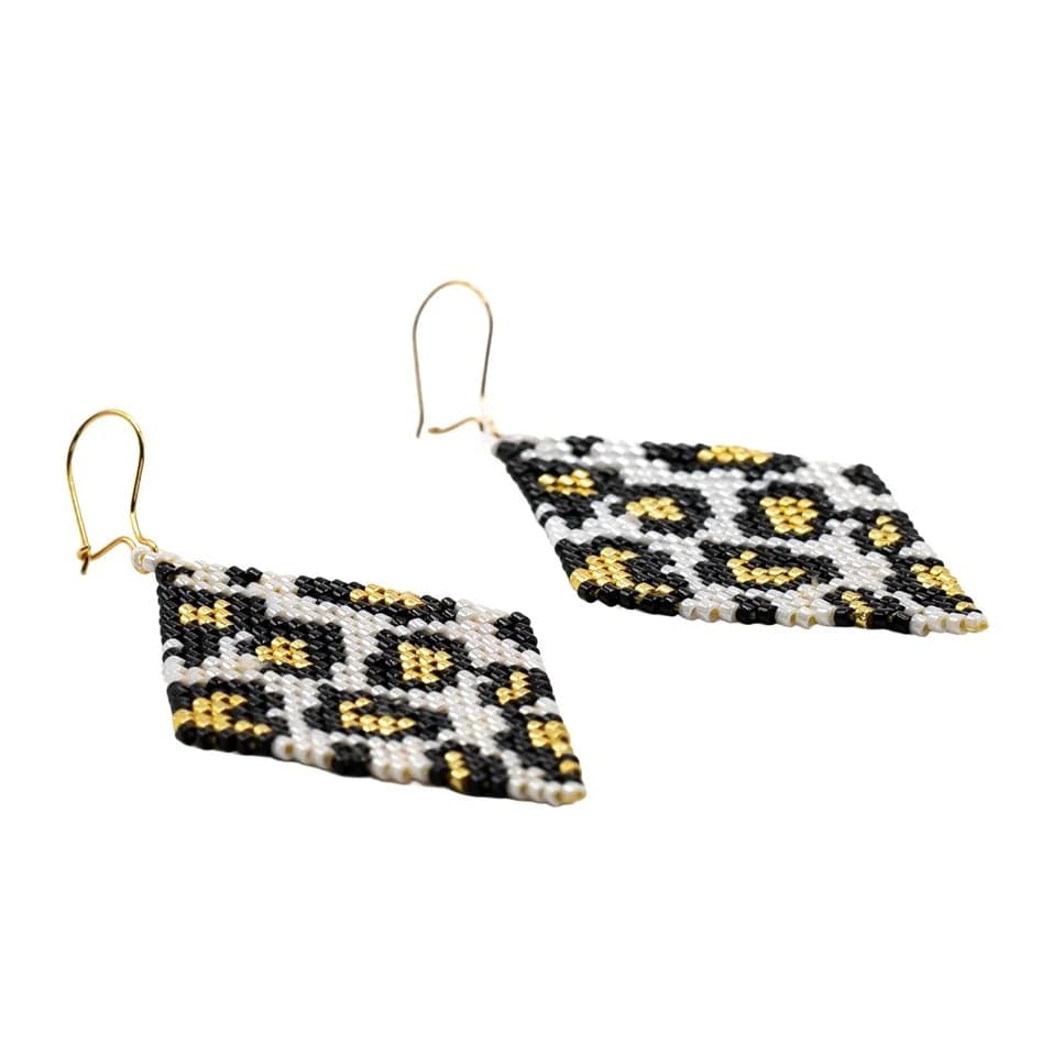 گوشواره طلا 18 عیار میوکی پلنگی — تصویر ۳