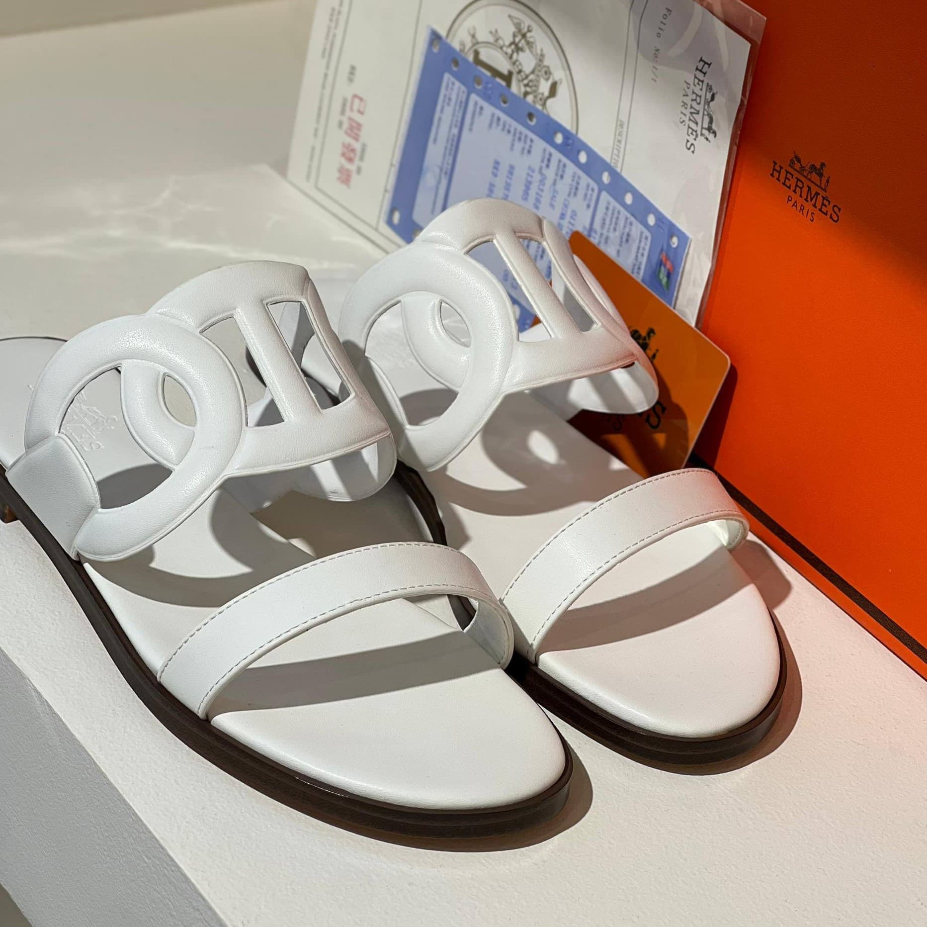 صندل زنانه هرمس لاگون Hermès Lagune Sandals — تصویر ۸
