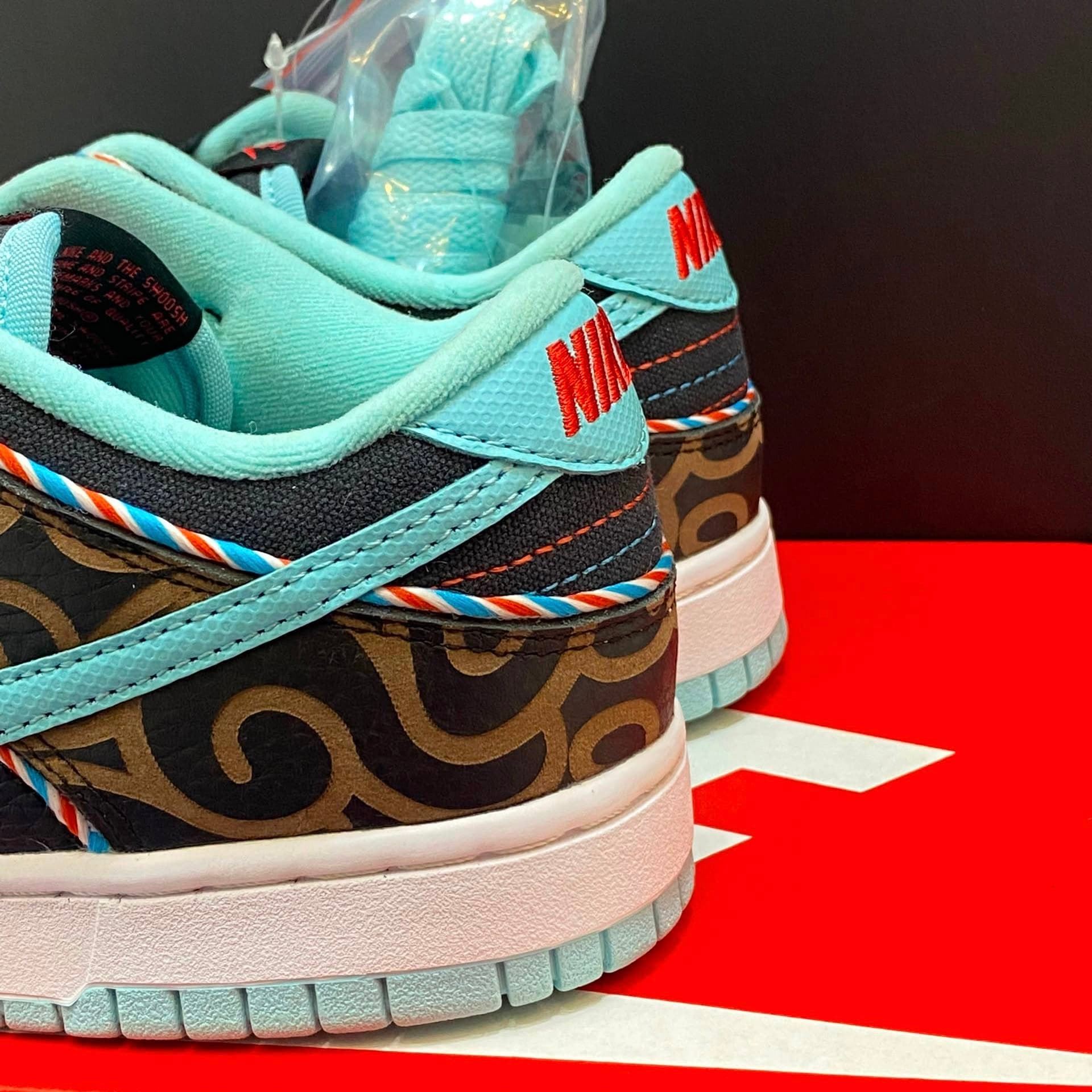 کفش کتونی مردانه نایک دانک لو باربر شاپ Nike Dunk Low Barber Shop — تصویر ۵