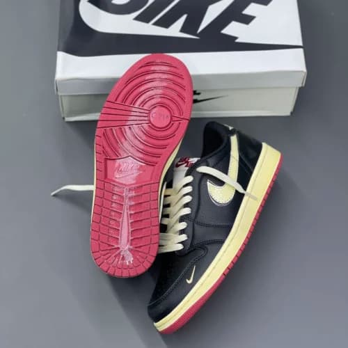 کفش کتونی مردانه نایک ایر جردن 1 لو مستر نایجل سیلوستر Nike Air Jordan 1 Retro Low OG Nigel Sylvester — تصویر ۵