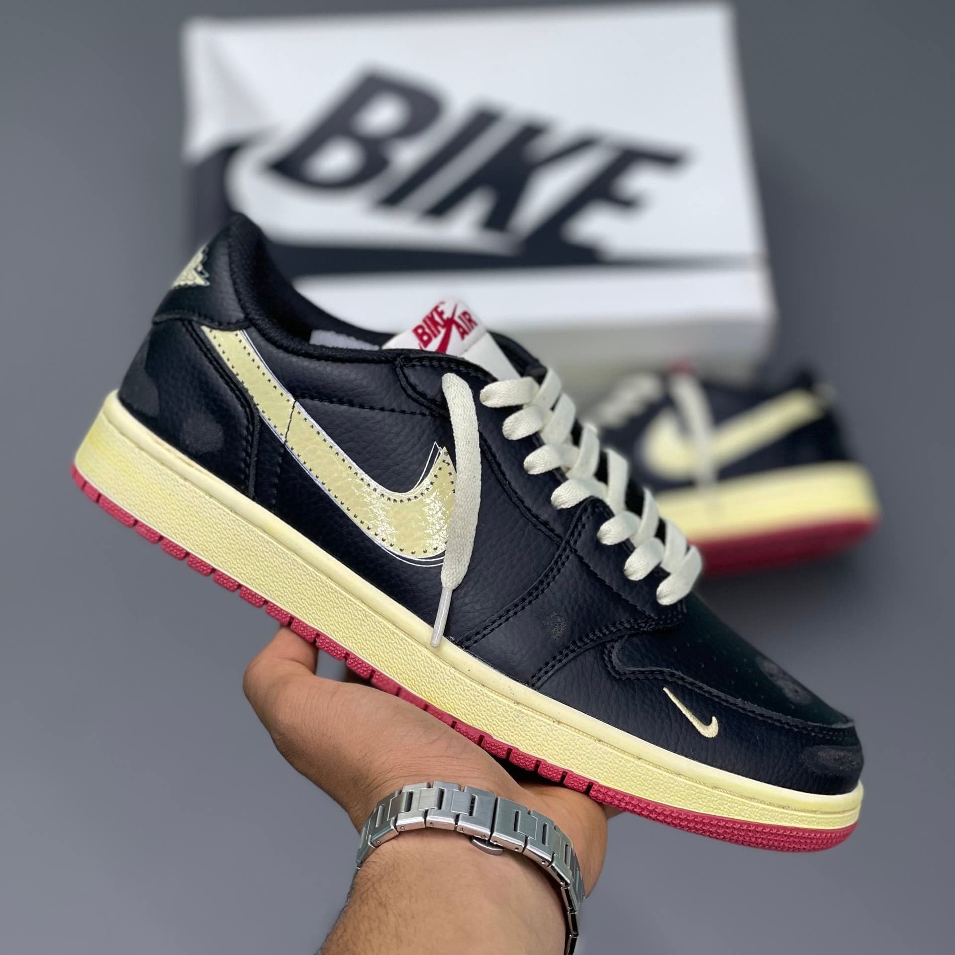 کفش کتونی مردانه نایک ایر جردن 1 لو مستر نایجل سیلوستر Nike Air Jordan 1 Retro Low OG Nigel Sylvester — تصویر ۲