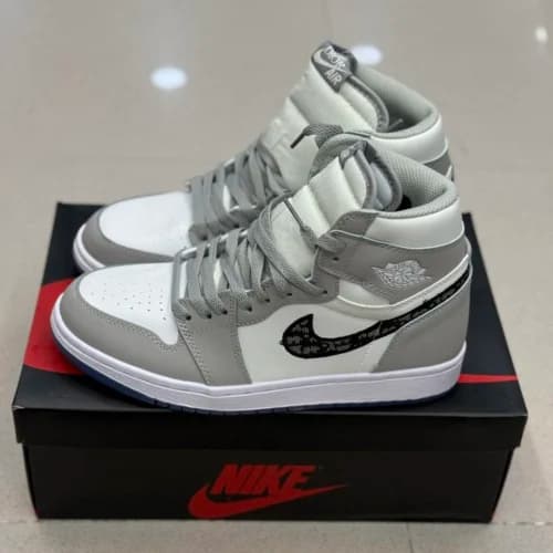 کفش کتونی نایک ایر جردن 1 دیور | NIKE AIR JORDAN 1 Retro Hight X Dior — تصویر ۶