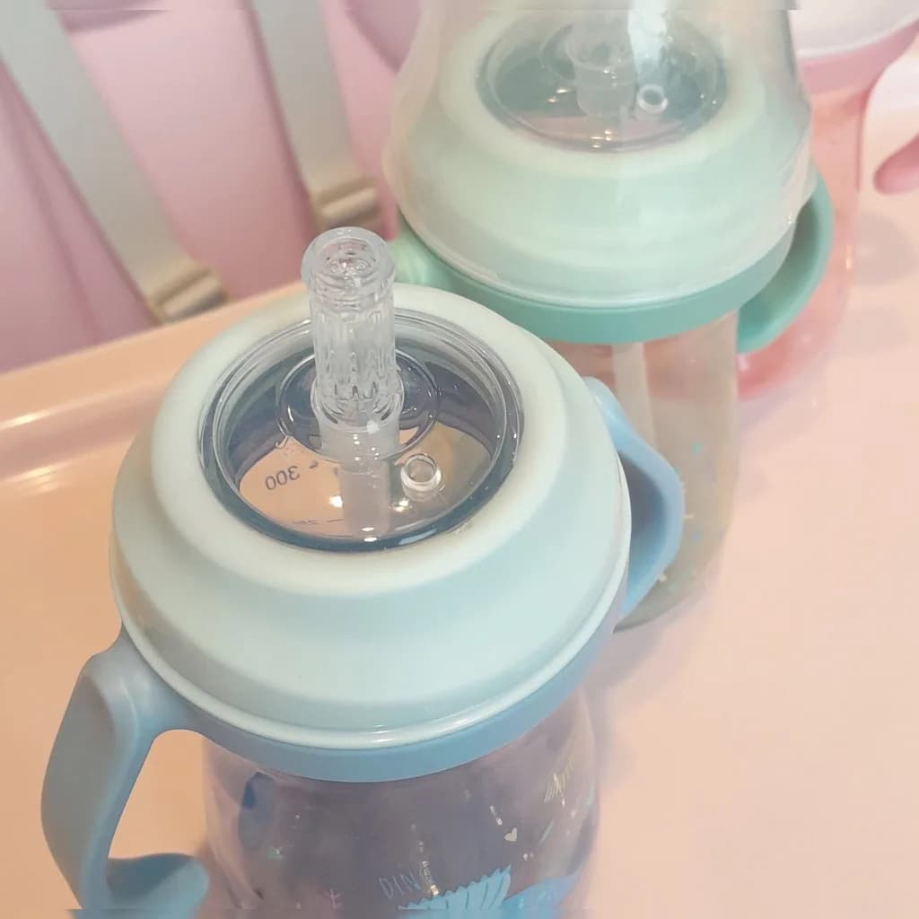 لیوان آبمیوه خوری Dino World دسته دار 300میل کیکابو Kikkaboo — تصویر ۴