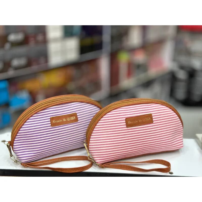 کیف آرایشی هلالی طرح راهراه Queen — تصویر ۲