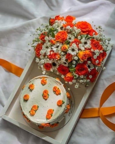 گل تولد و جعبه کیک برای مرد