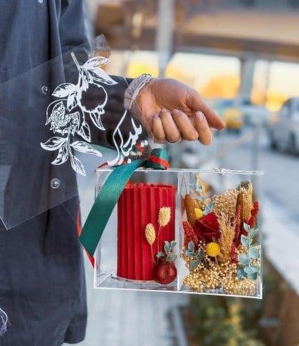 هدیه تولد همراه با گل و کیک برای مرد