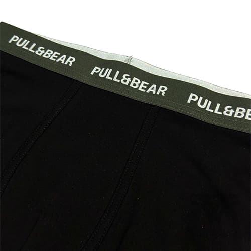 شورت مردانه باکسر بریف (پادار) اورجینال وارداتی پول اند بیر Pull&Bear مشکی کش سبز black boxers with a logo waistband — تصویر ۲