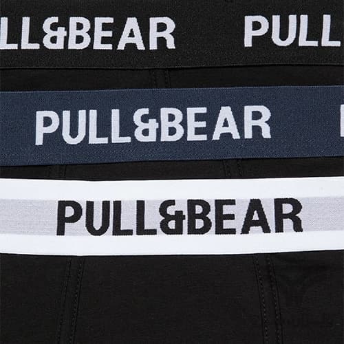 شورت مردانه باکسر بریف (پادار) اورجینال وارداتی پول اند بیر Pull&Bear مشکی کش سرمه ای black boxers with a logo waistband — تصویر ۴