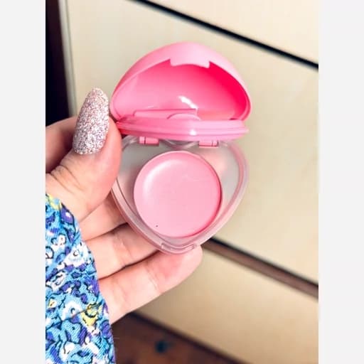 رژگونه کرمی پینترستی موس لب و گونه و سایه چشم قلبی همراه براش رنگبندی و پیگمنت بالا کیوت فانتزی دخترانه — تصویر ۵
