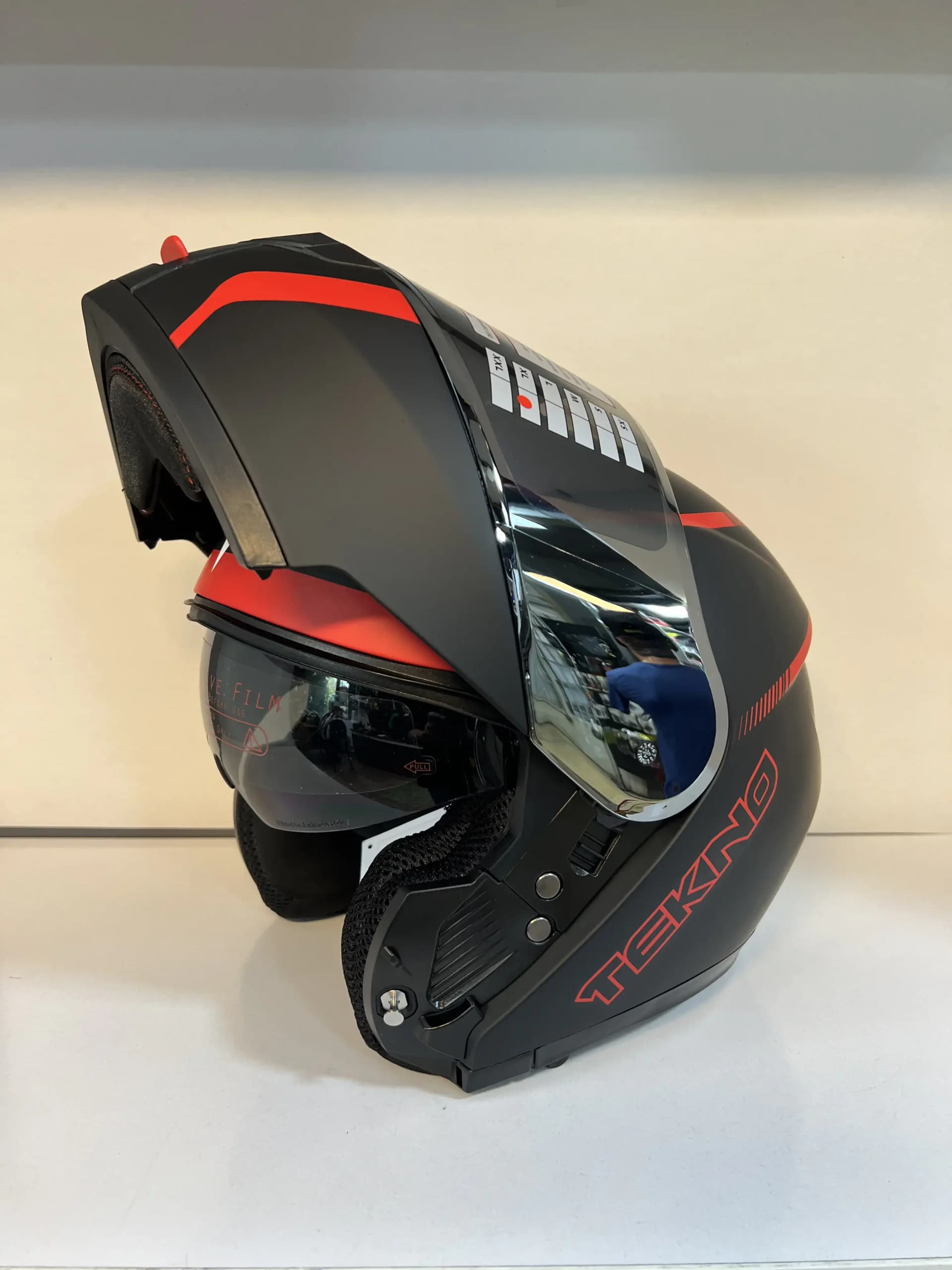 کلاه فک متحرک Tekno – Black red line — تصویر ۴